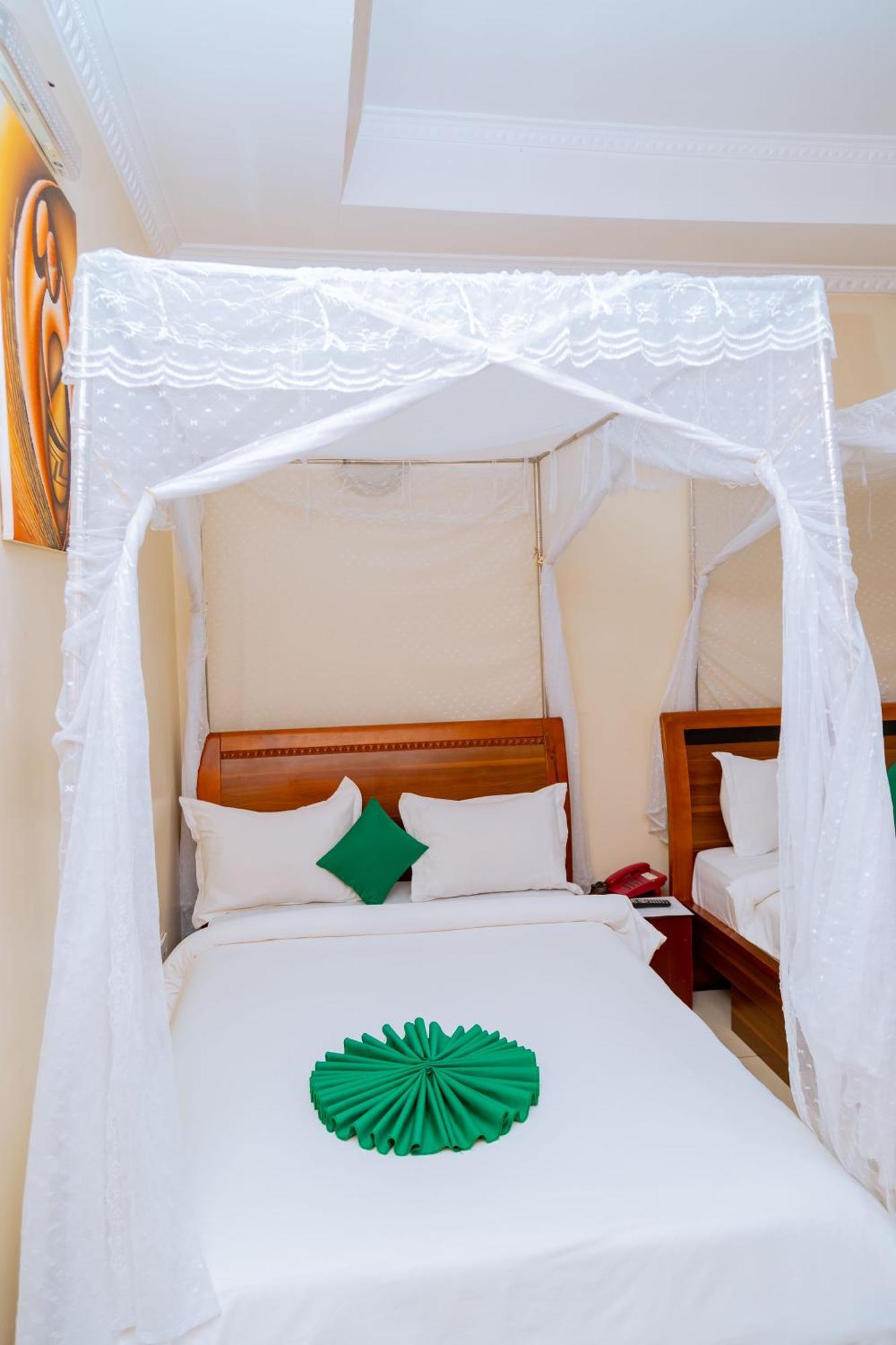 Five To Five Hotel Kigali Kültér fotó