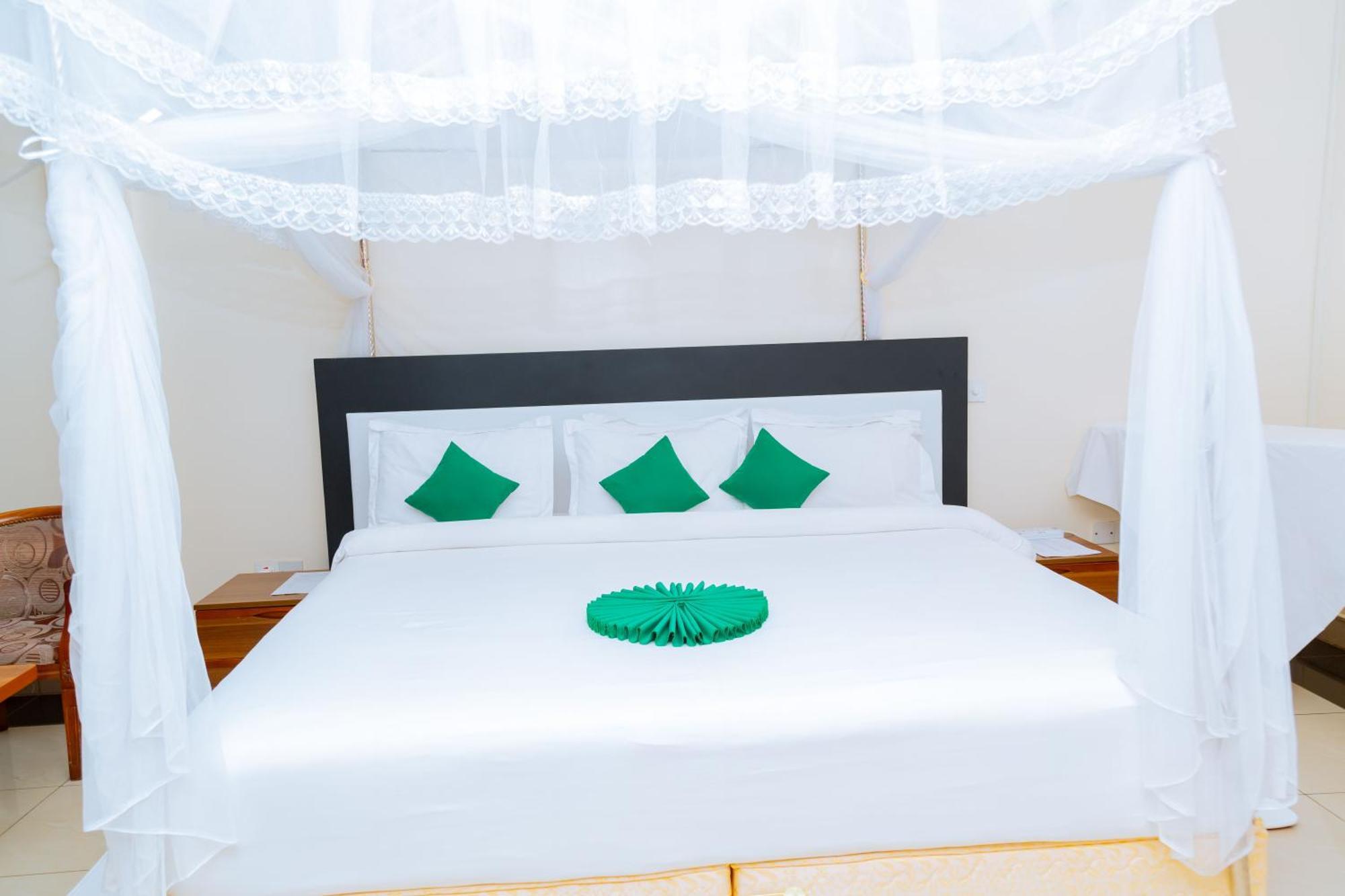 Five To Five Hotel Kigali Kültér fotó
